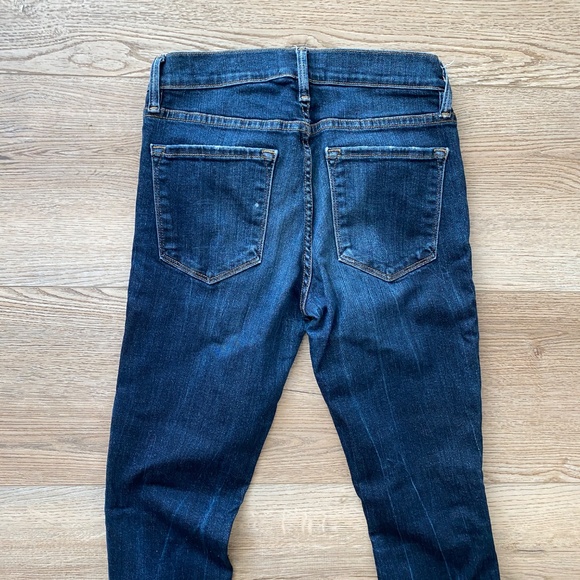 Frame Prince Street Le Skinny De Jeanne Distressed Jeans | Size 26 - Picture 5 of 9